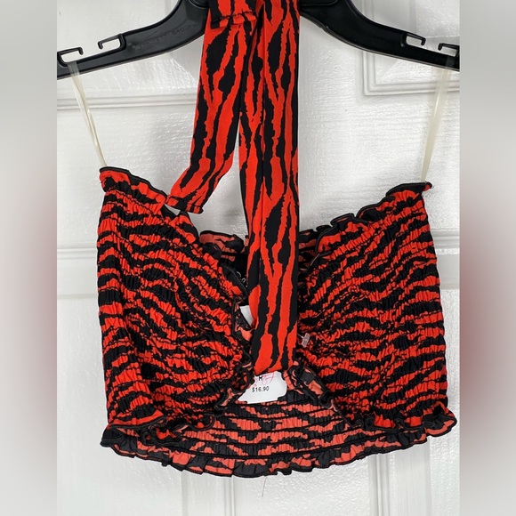 Windsor NWT!! Coord Zebra print 2 piece set with crop top and wide leg pants - Picture 6 of 12